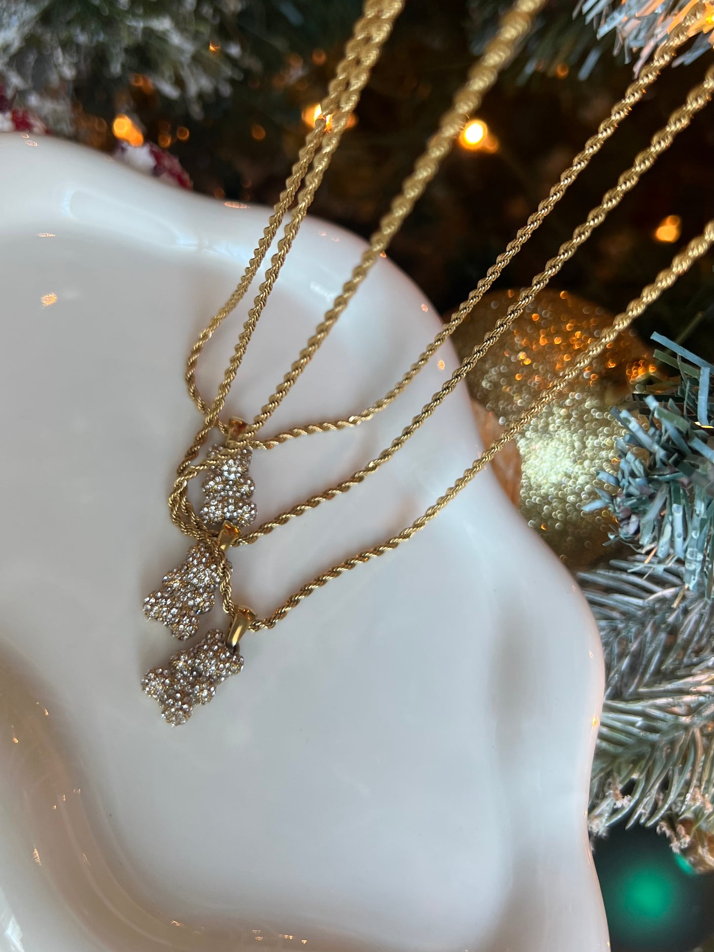 TEDDY NECKLACE