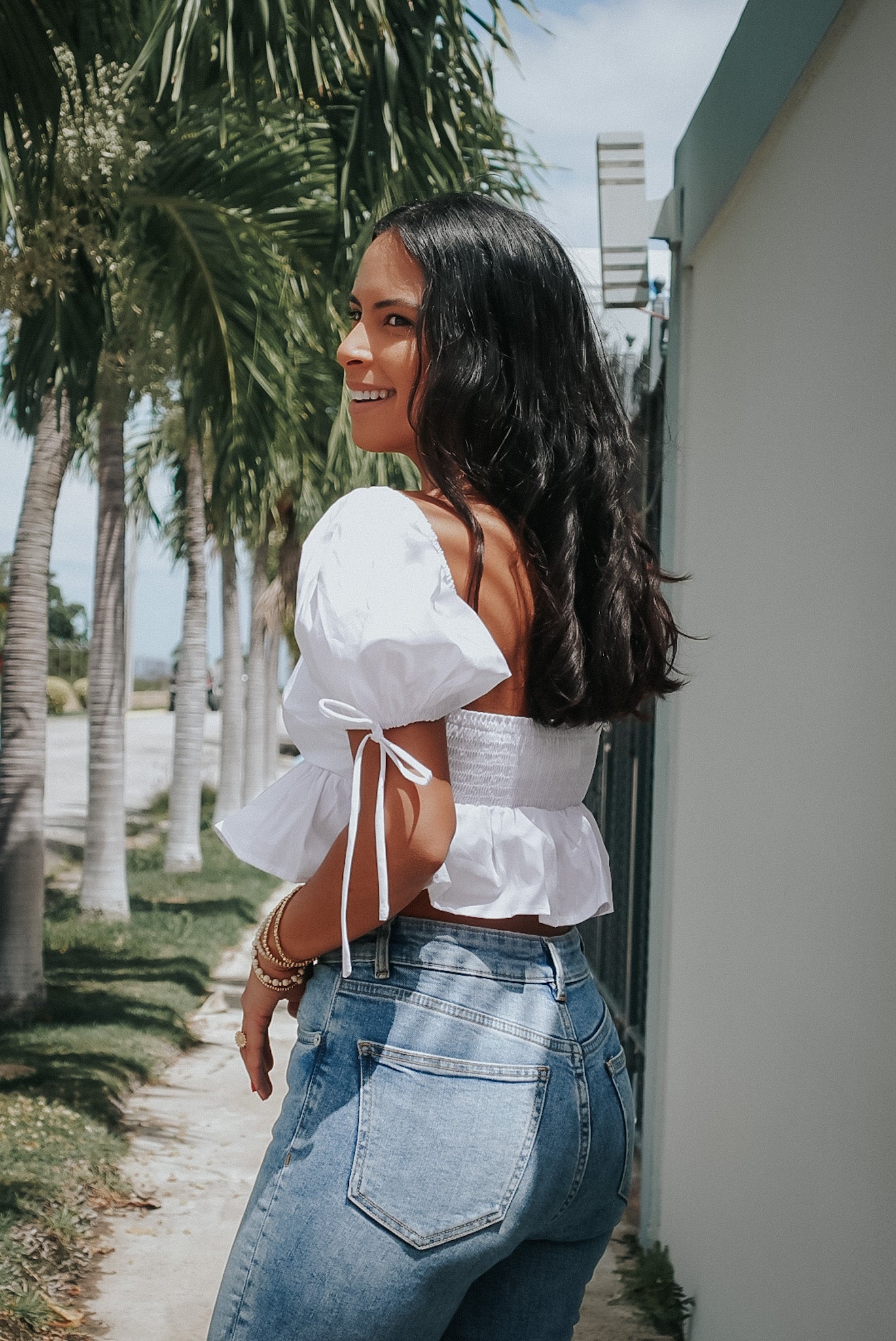 PUFFY SLEEVE CROP