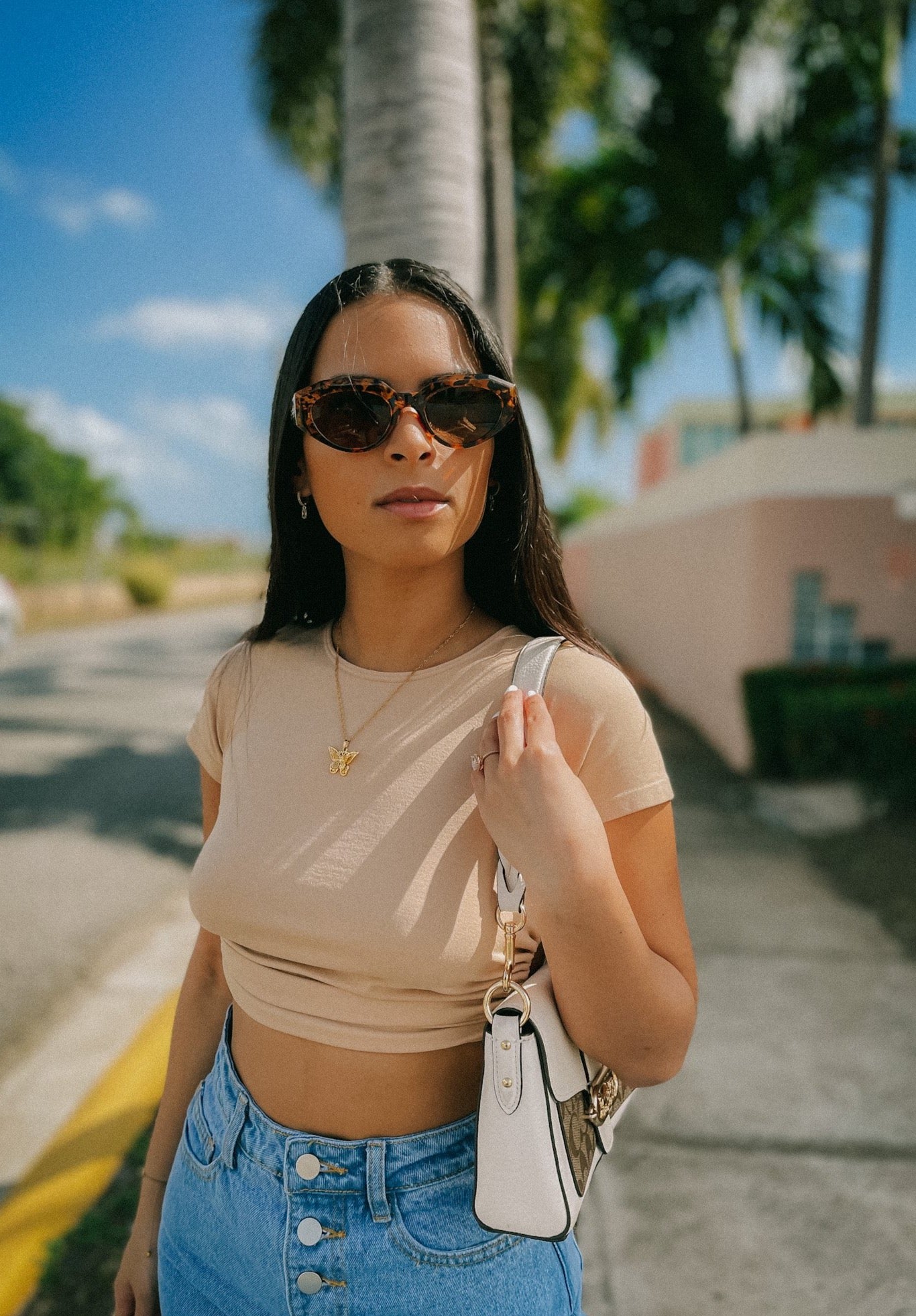 Lia Nude Crop
