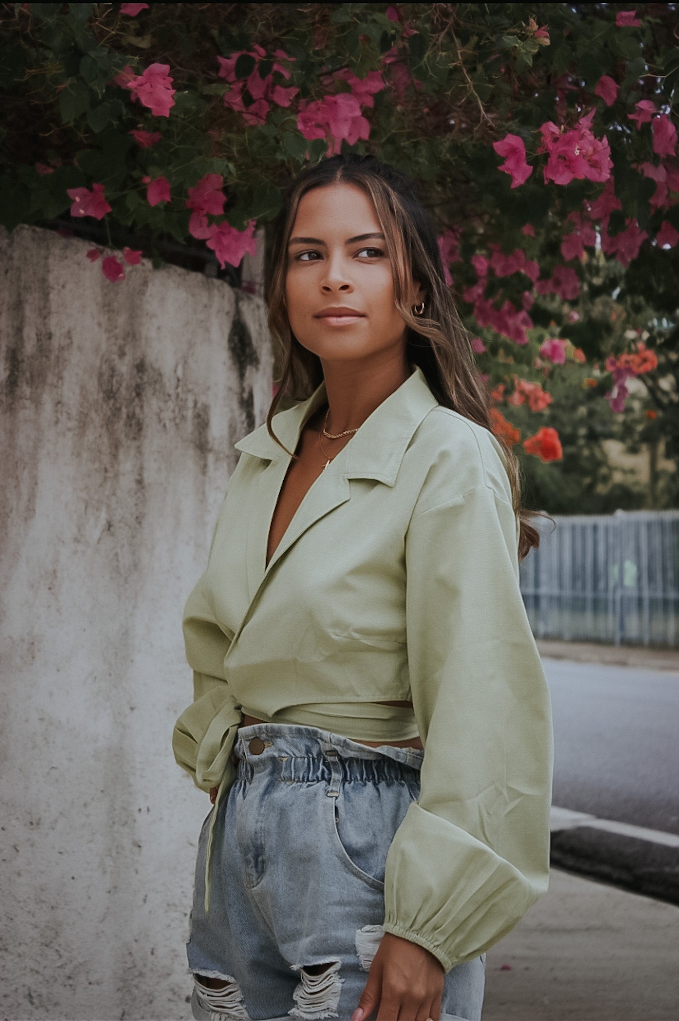 COLLAR LIME CROP