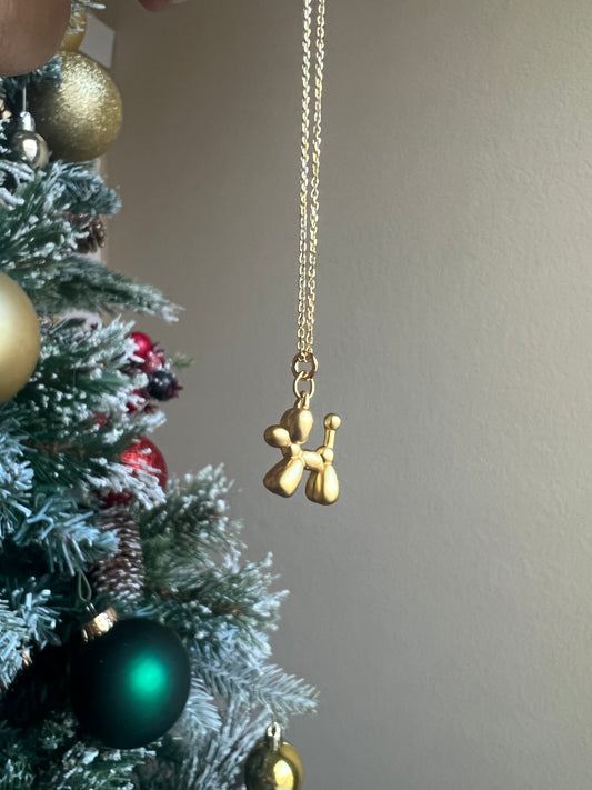 BALLOON DOG NECKLACE